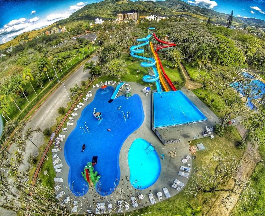 גראבאטל Hotel Termas Do Lago מראה חיצוני תמונה
