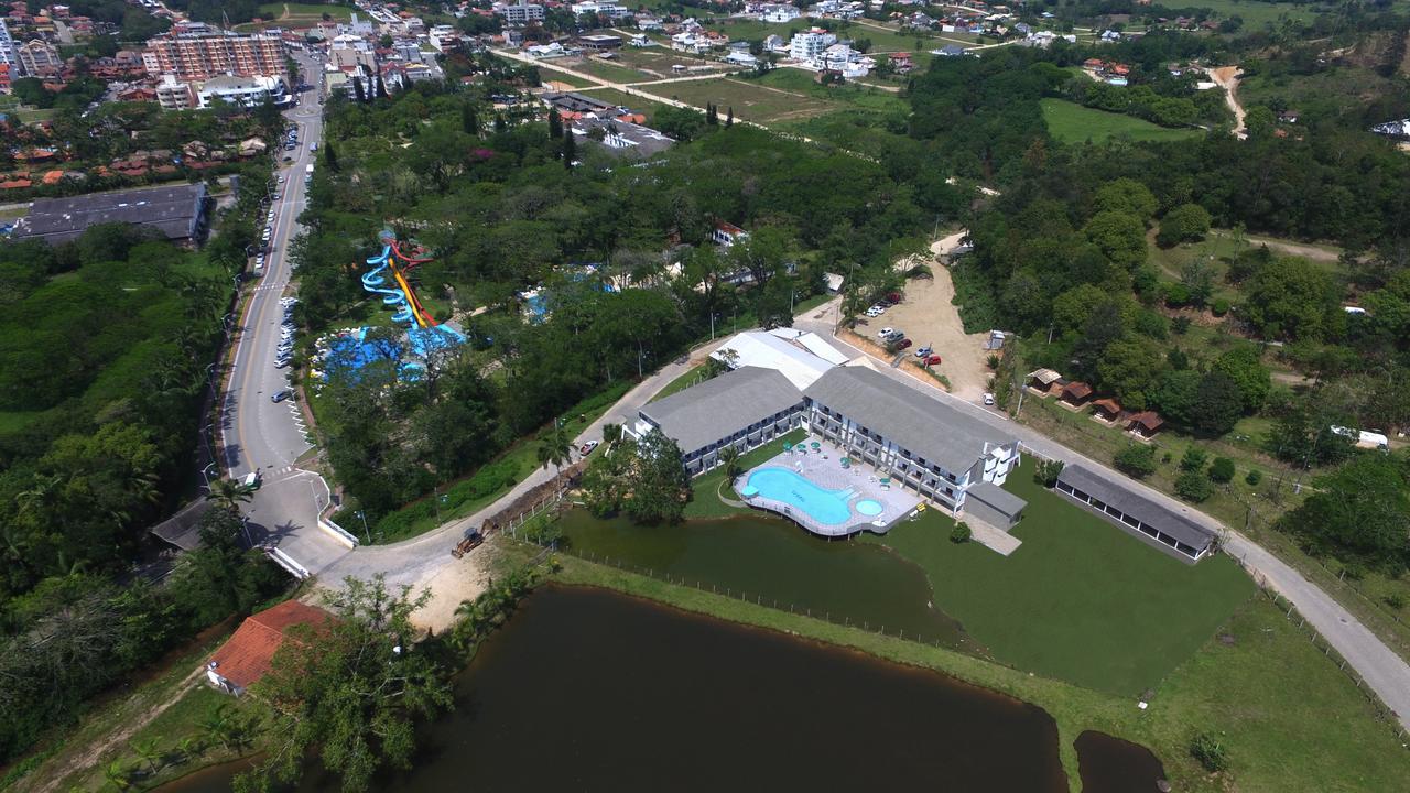 גראבאטל Hotel Termas Do Lago מראה חיצוני תמונה