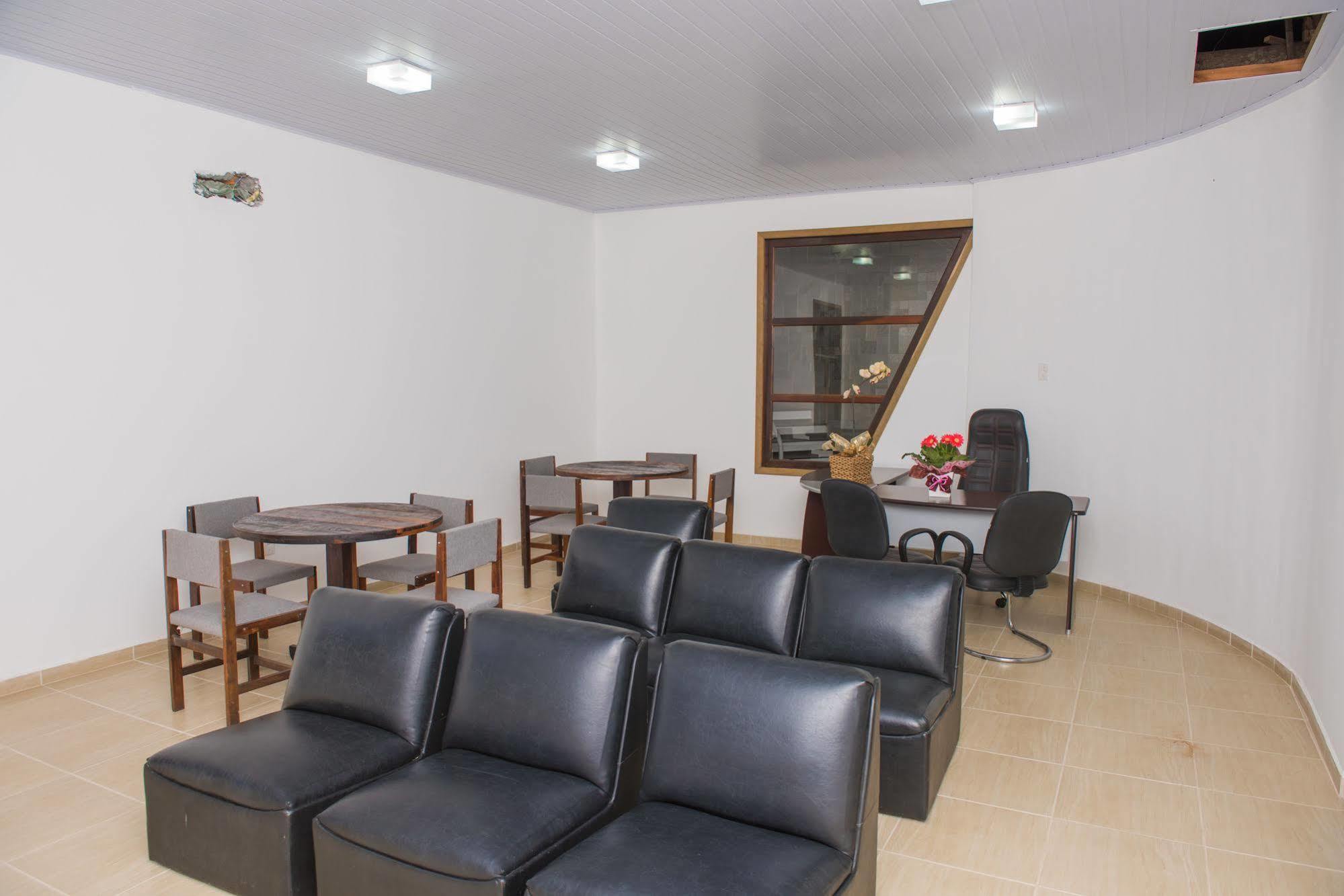 גראבאטל Hotel Termas Do Lago מראה חיצוני תמונה